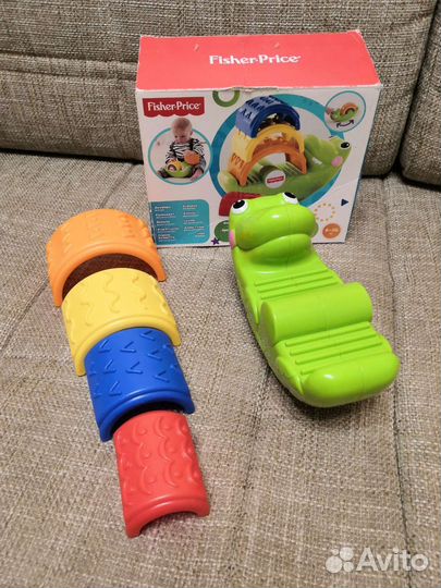 Пирамидка крокодильчик Fisher Price
