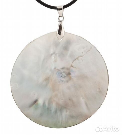 Кулон из перламутра Альфонс Муха A2168319