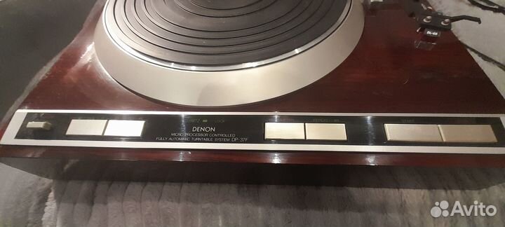 Проигрыватель винила Denon DP 37F
