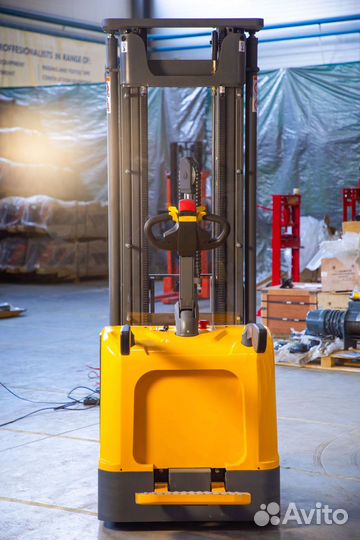 Штабелер самоходный 1,5 т 4,5 м xilin cddk15-III