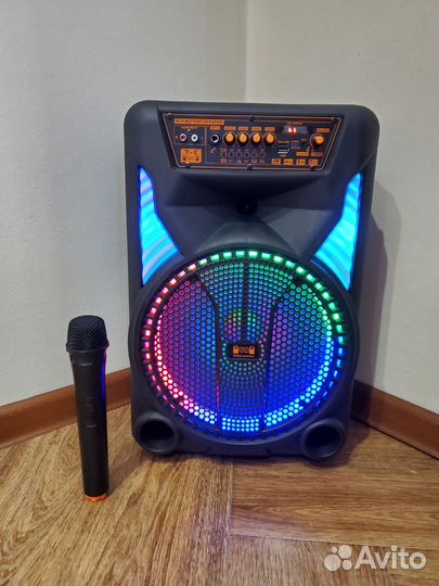 Блютуз колонка большая