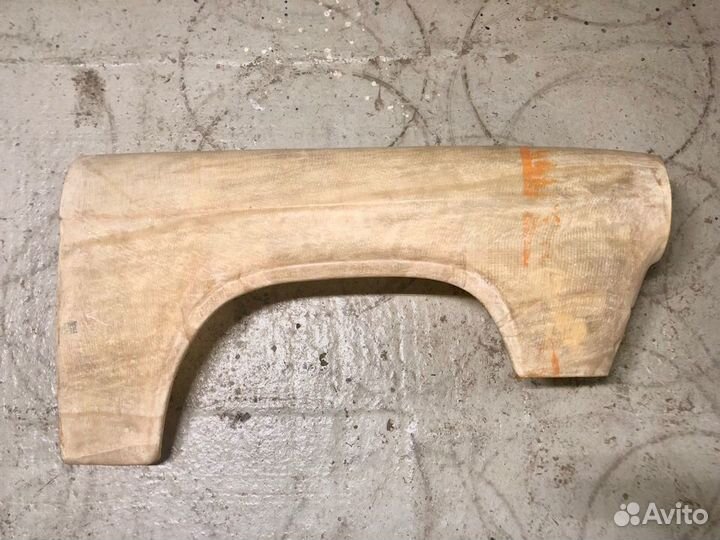 Крыло газ 21