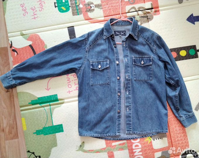 Джинсовая рубашка