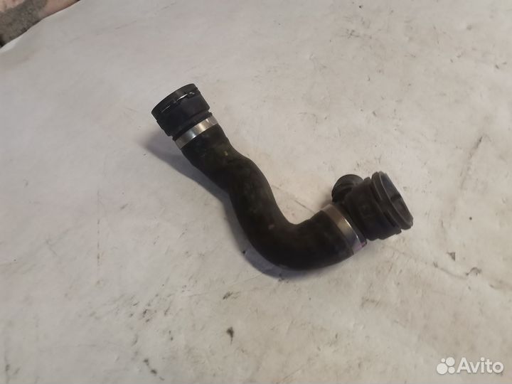 Патрубок с запорным механизмом bmw 5 f10