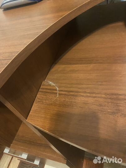 Компьютерный стол