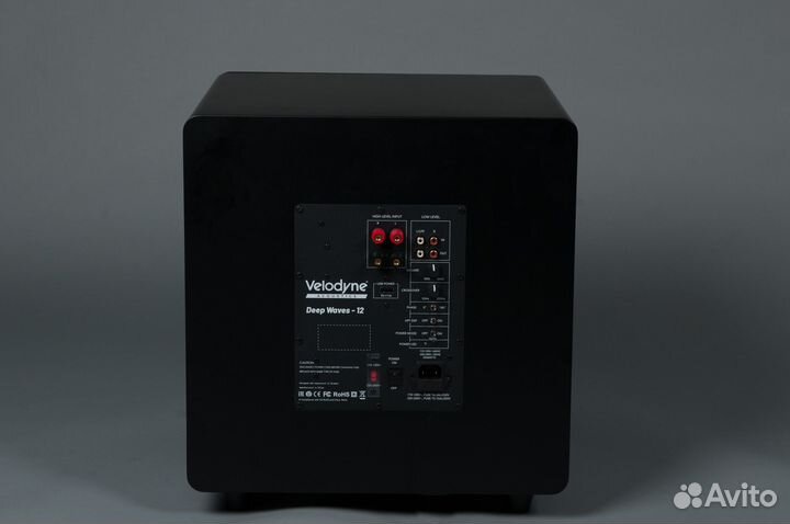 Активный сабвуфер Velodyne DW-10 Black