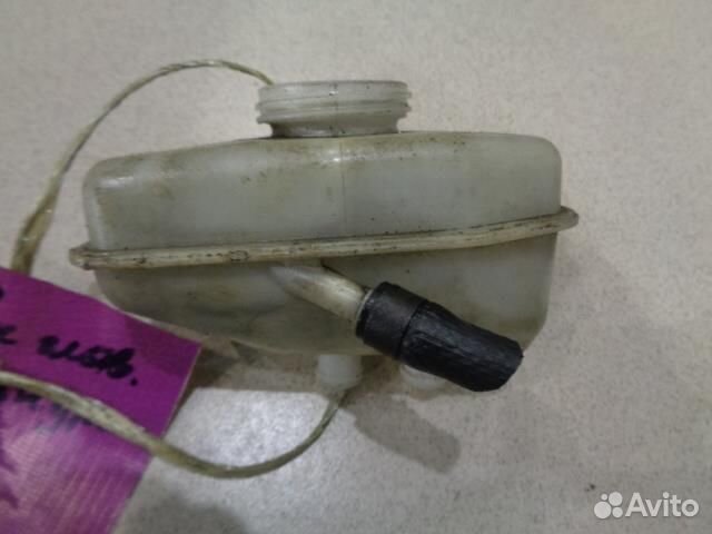 Бачок главного тормозного цилиндра Saab 9-5 1997