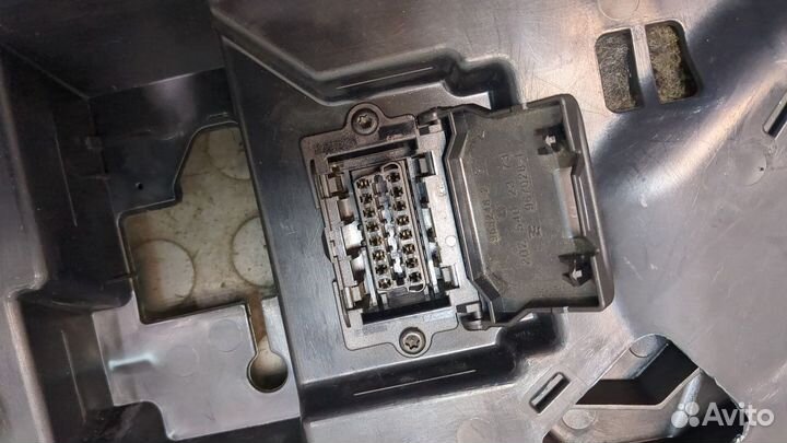 Пластик панели торпеды Mercedes CLS C218, 2013