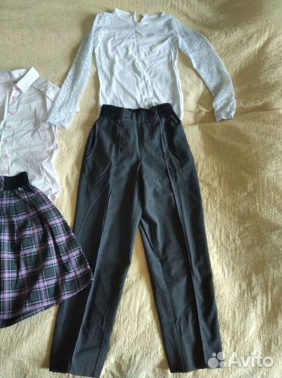 Комплект школьной формы для девочки 2-3 класс