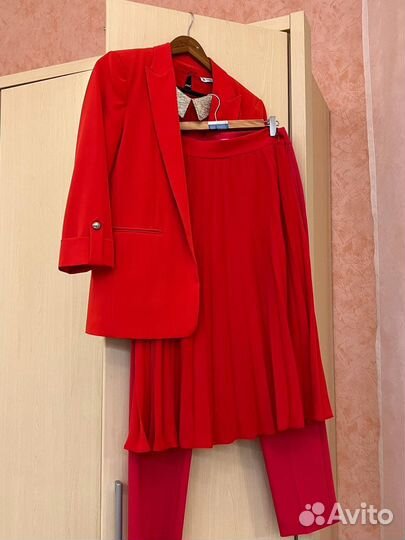 Брючный костюм, брюки, жилеты, юбка