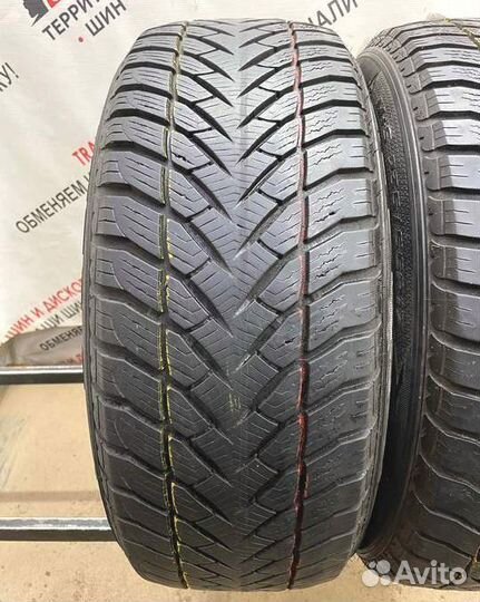 Goodyear UltraGrip 235/55 R17 103H