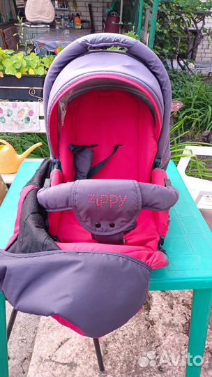 Коляска zippy 2 в 1