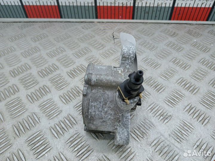 Насос вакуумный для Ford Galaxy 2 1764931
