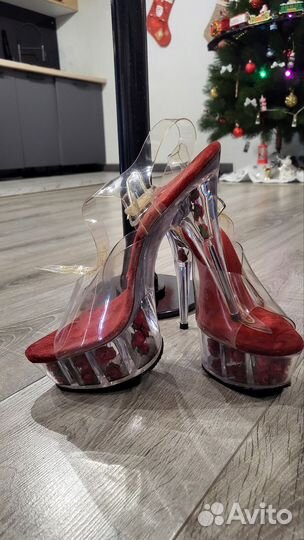 Стрипы pleaser