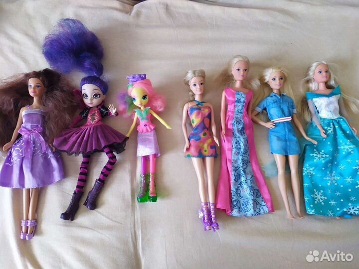 Куклы Барби и другие. Пакет