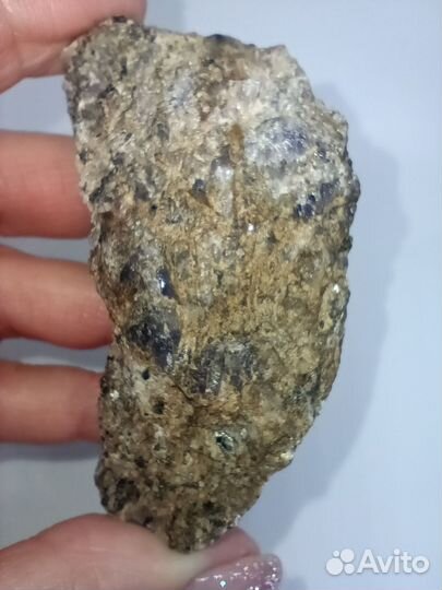 Кордиерит (иолит)