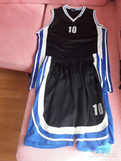 Форма баскетбольная