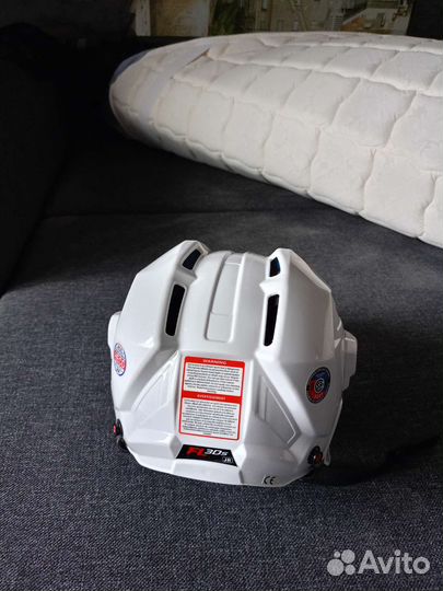 Шлем детский для хоккея