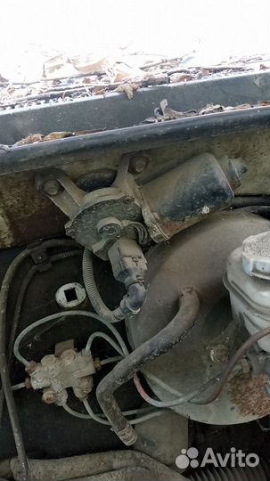 Моторчик стеклоочистителя передний Kia Rio 1