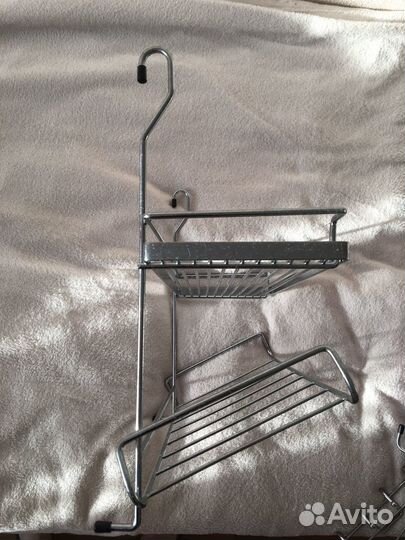 Полочки металлические крючки металлические