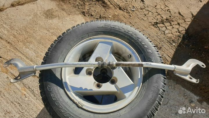 Распорка skyline GTR