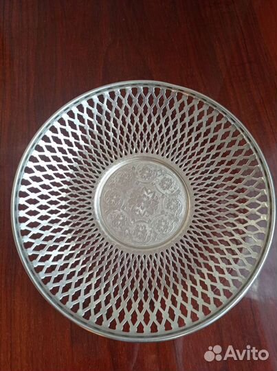Блюдо металлическое
