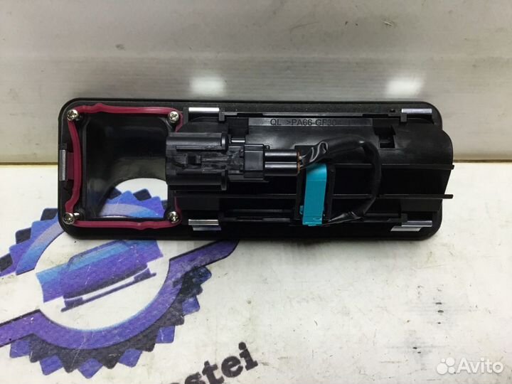 Кнопка открытия крышки багажника Hyundai Tucson 3