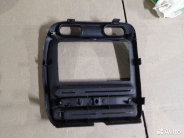 Центральная консоль suzuki baleno