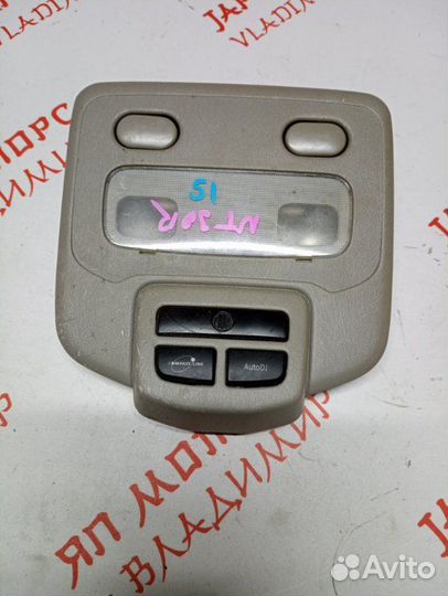 Плафон подсветки салона Nissan X Trail T30 T30 2.0