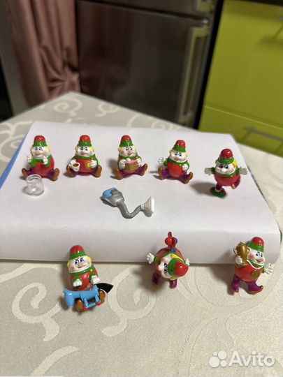 Игрушки из киндера 90х