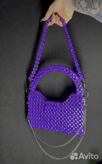 Сумка из бусин ручной работы фиолетовая