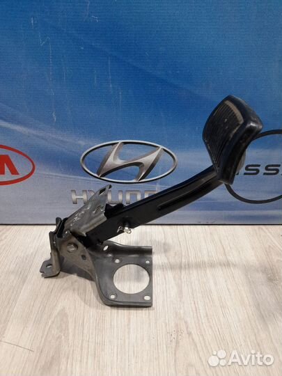 Педаль тормоза Hyundai solaris