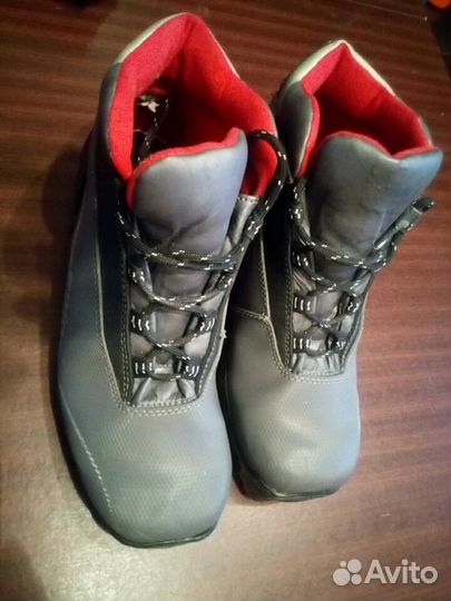 Ботинки лыжные 38 SNS