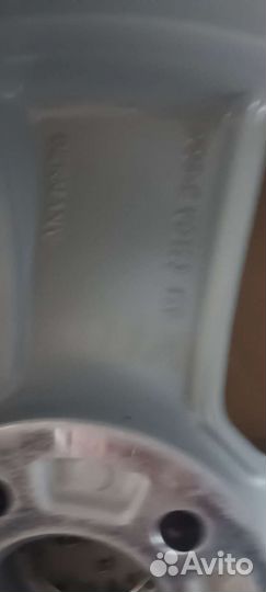 Диски оригинал XC40 R17