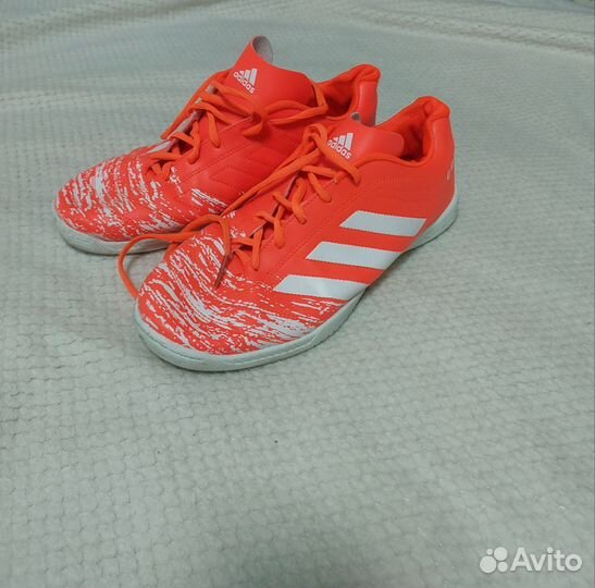 Футзалки adidas
