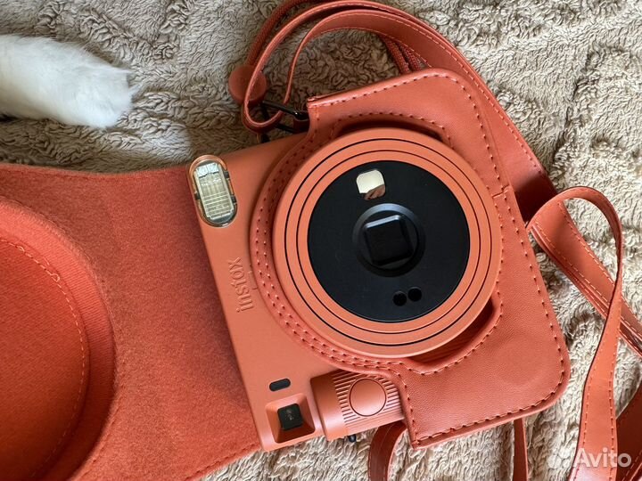 Компактный фотоаппарат fujifilm Instax Square SQ1