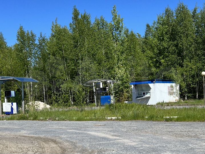 Здание, 2000 м²