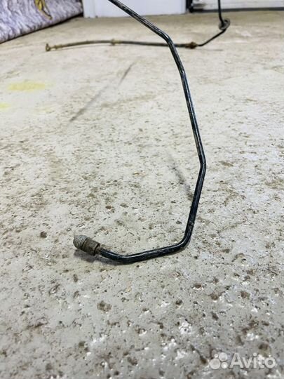 Трубка тормозная передняя левая Ниссан Теана J32