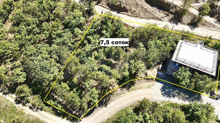 Дом 185 м² на участке 8 сот.