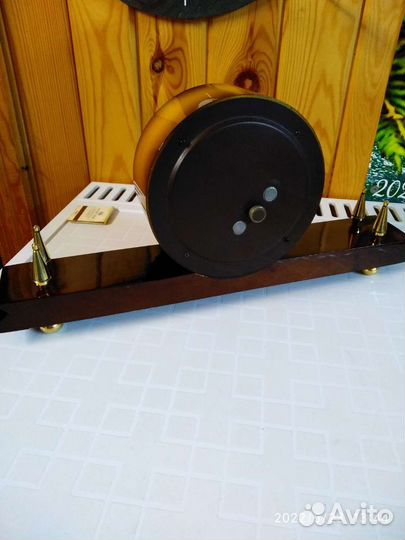 Часы настольные СССР весна