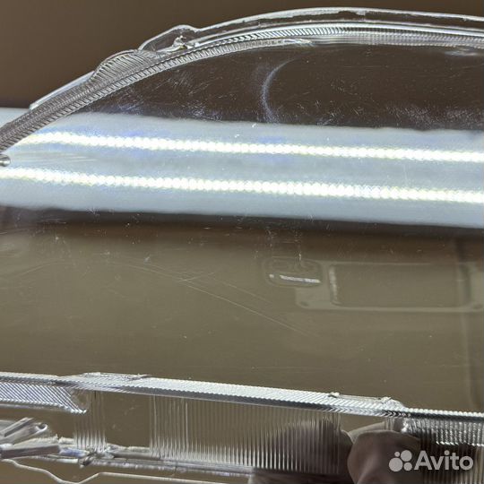 Уцененное стекло для фары Toyota Camry XV40 (2006