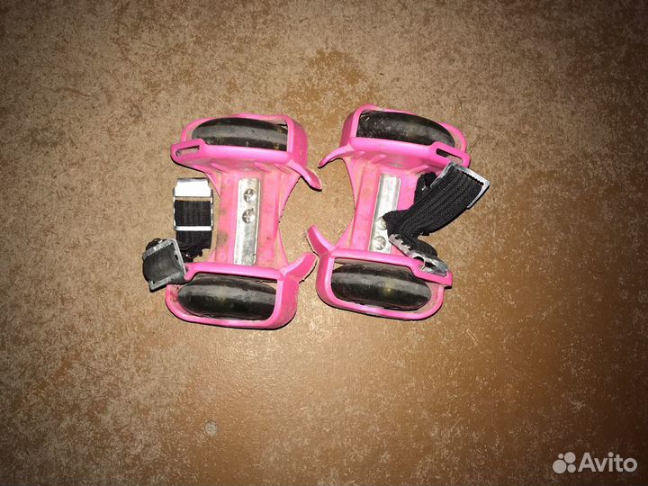 Мини ролики на обувь