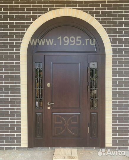 Дверь входная железная с терморазрывом