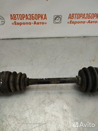 Привод (полуось) передний правый Kia Spectra седан