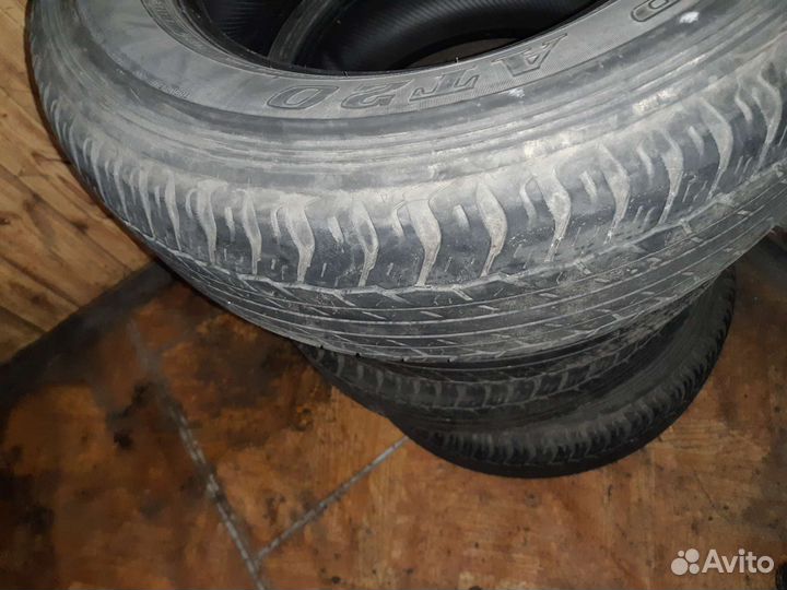 Dunlop Grandtrek AT20 265/65 R17