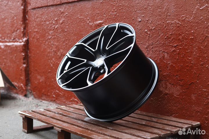 Кованые диски R22 Porsche Cayenne