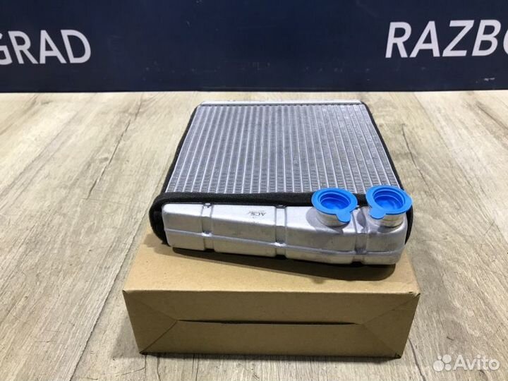 Радиатор отопителя печки Volkswagen Golf 5