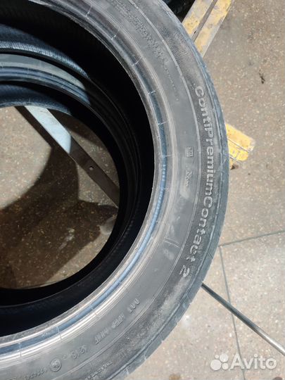 Continental ContiPremiumContact 2 215/55 R18 95H