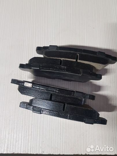 Тормозные колодки задние Мазда сх 7