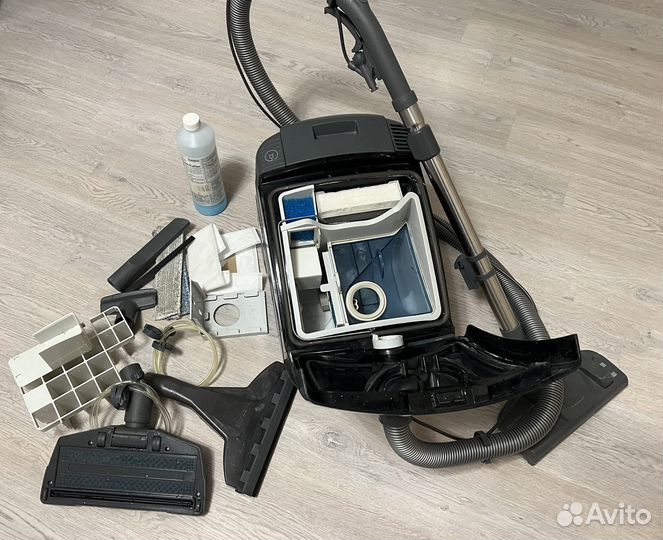 Моющий пылесос Thomas